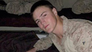 Jovem militar dos EUA morre em ataque no Afeganistão a três semanas do nascimento do filho