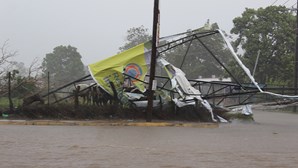 México em alerta devido a passagem de grande furacão no domingo