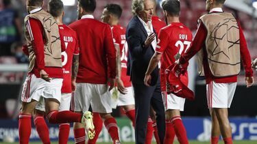 Muralha de ferro garante milhões de euros ao Benfica 