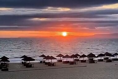 Filho de craque do futebol alemão morre em despiste de moto-quatro em Tróia