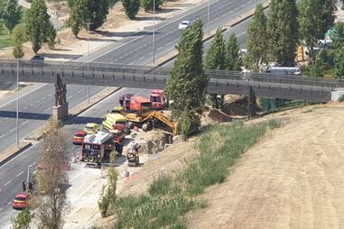 Trabalhador soterrado após deslizamento de terras em Lisboa