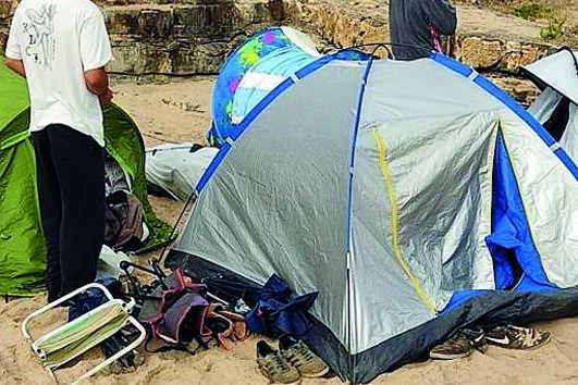 Tendas foram apreendidas 