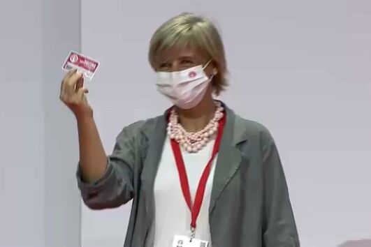 Marta Temido estreia-se como militante do PS e entra na corrida pela sucessão