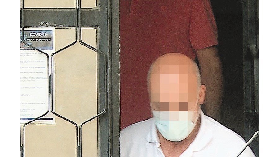 Bombeiro, de 56 anos, foi levado a tribunal por inspetores da PJ de Braga