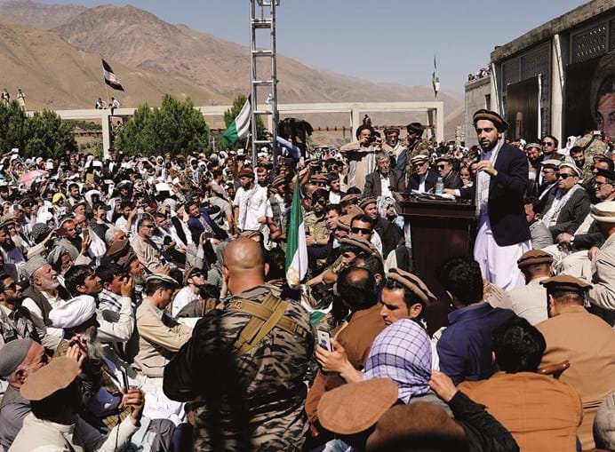 Resistência antitalibã é liderada por Ahmad Massoud a partir do vale de Panshir