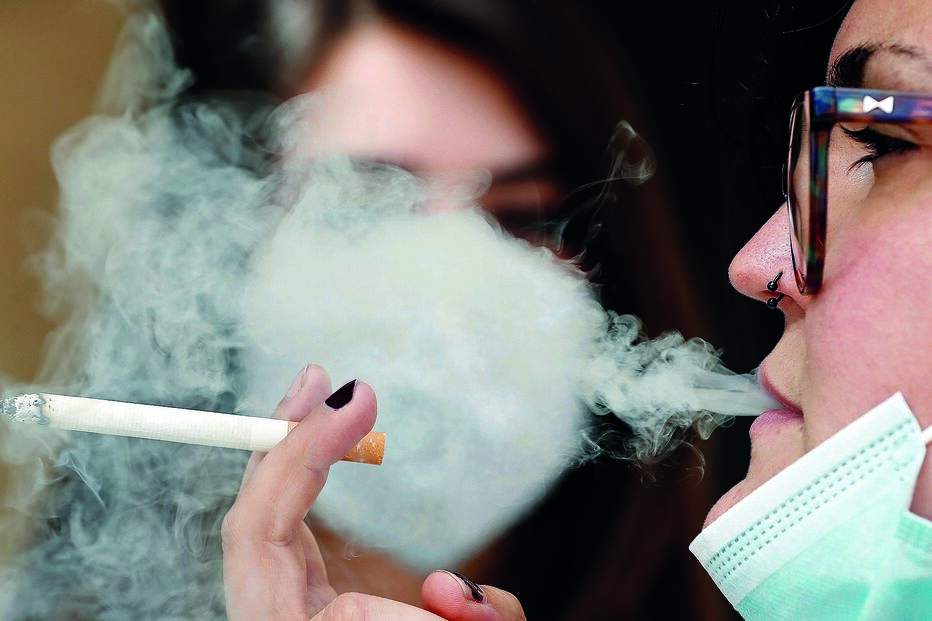 fumadores, tabaco, fumar