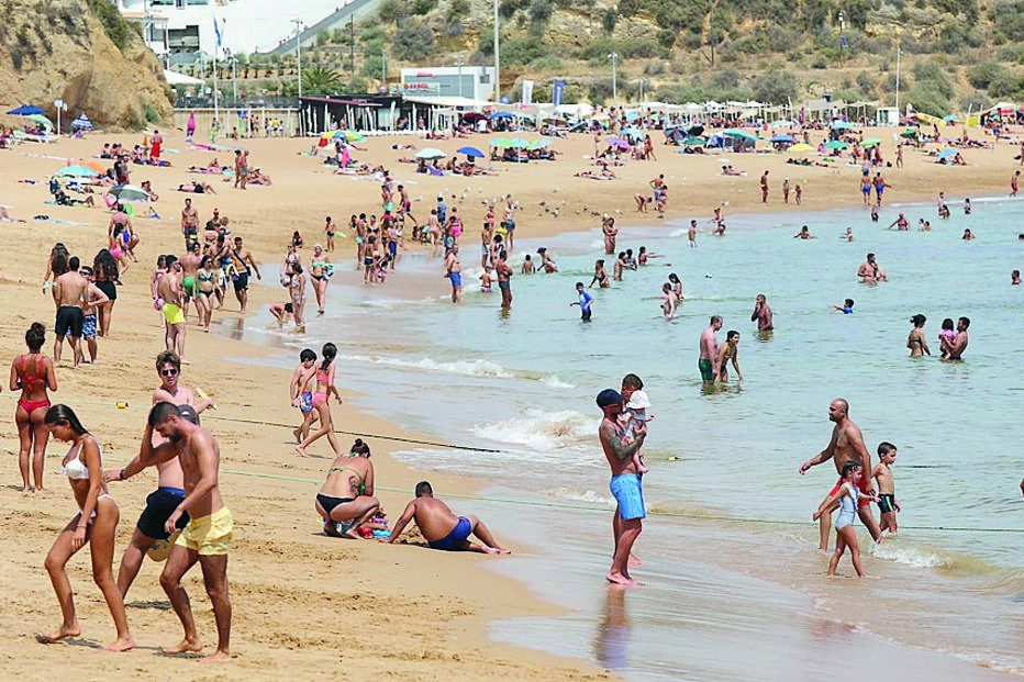 Praia do Peneco, em Albufeira