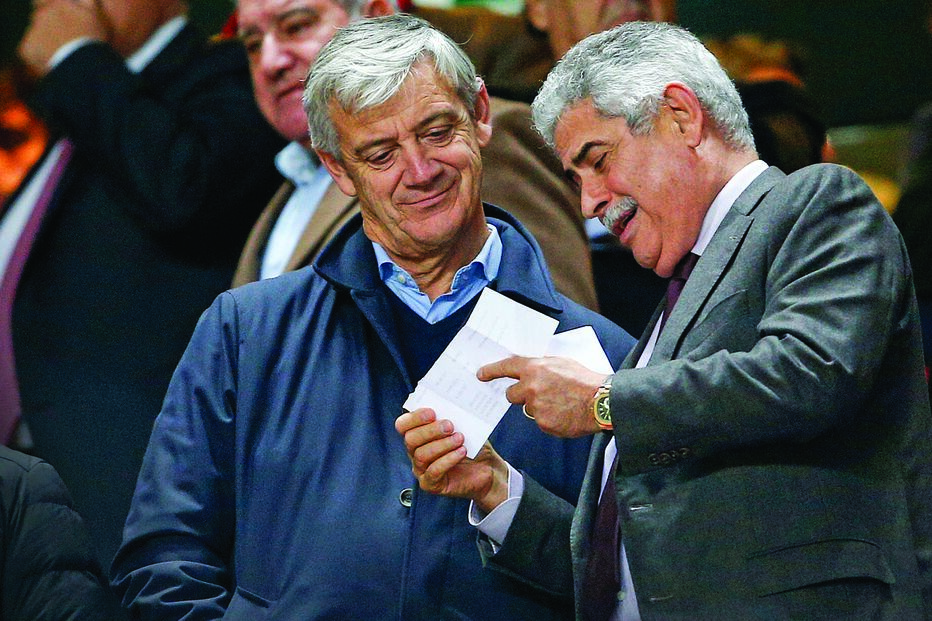 Dois principais dirigentes da SAD traçaram plano da venda do Benfica