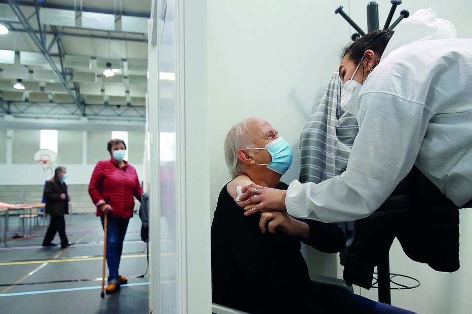 vacinação, covid-19