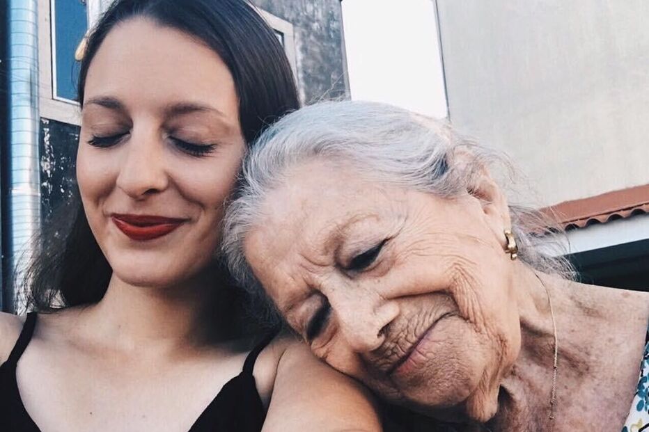 Eunice Muñoz com a neta Lídia