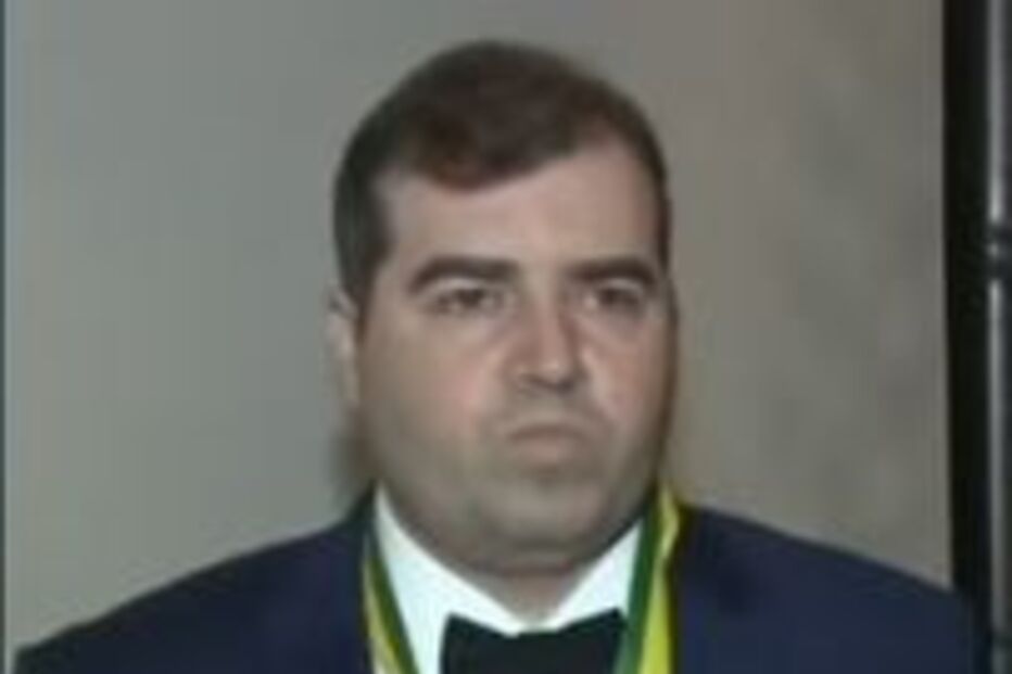 Fabrício César de Oliveira