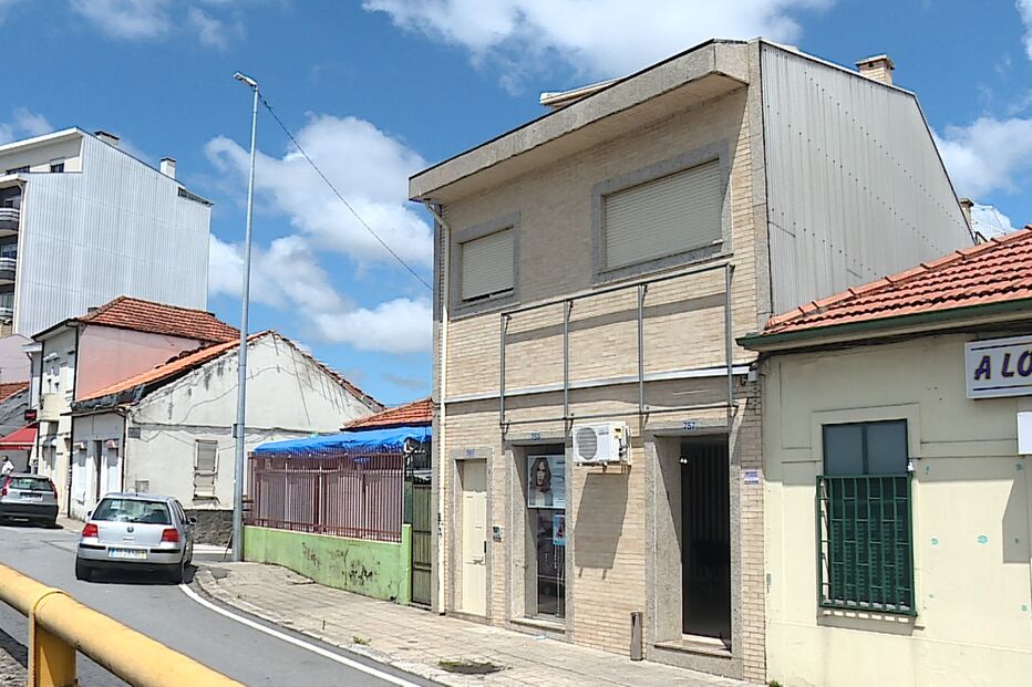 Menor caiu no passeio junto à Estrada Exterior da Circunvalação, em Rio Tinto