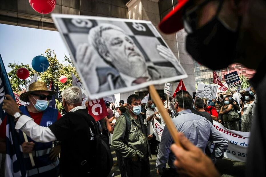 trabalhadores da CGD exige em Lisboa valorização salarial