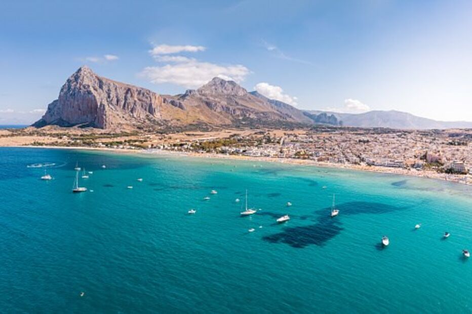Mar em Trapani, Itália