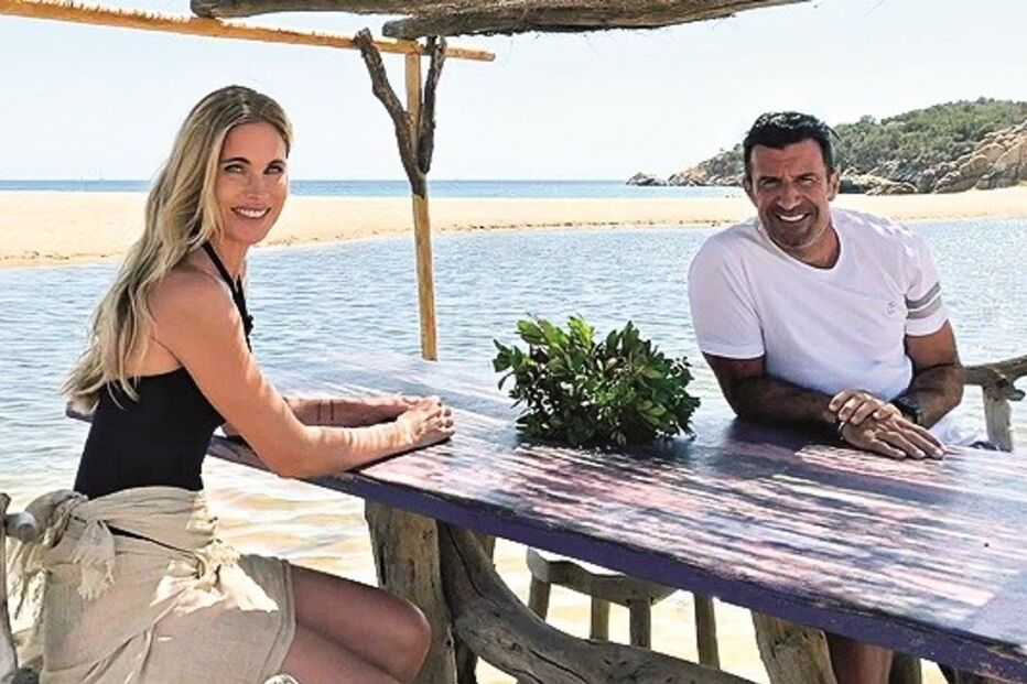 Luís Figo e Helen Svedin desfrutam de momentos a dois no Algarve  