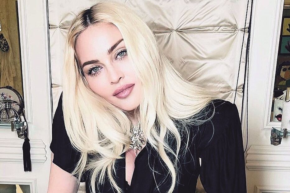 Madonna soma 64 anos