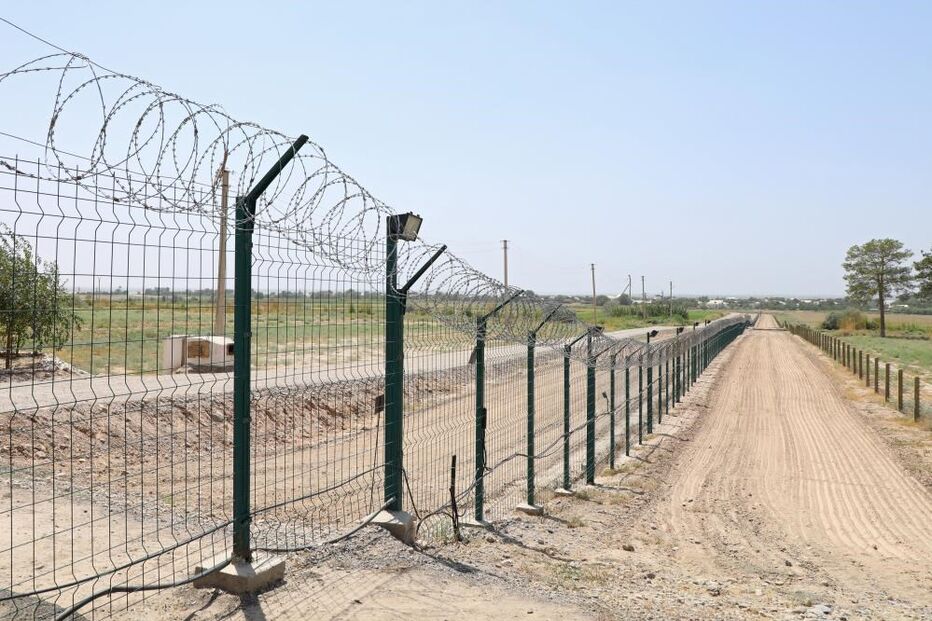 Fronteira entre o Afeganistão e Uzbequistão 