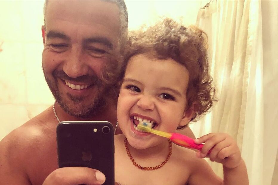 Alexandre Esteves de Oliveira com os filhos