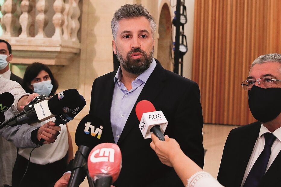 Ministro afirmou, a 26 de fevereiro, que o Plano de Recuperação e Resiliência ia financiar imóveis a 100% a fundo perdido