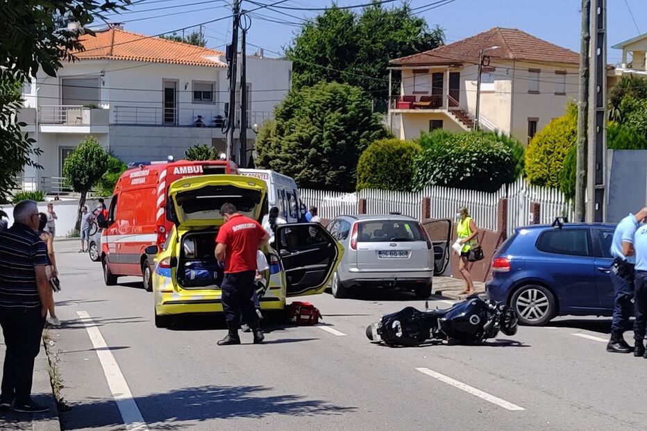 Acidente ocorreu ontem à tarde no lugar de Candal, Feira 