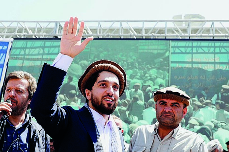 Ahmad Massoud desafia talibãs