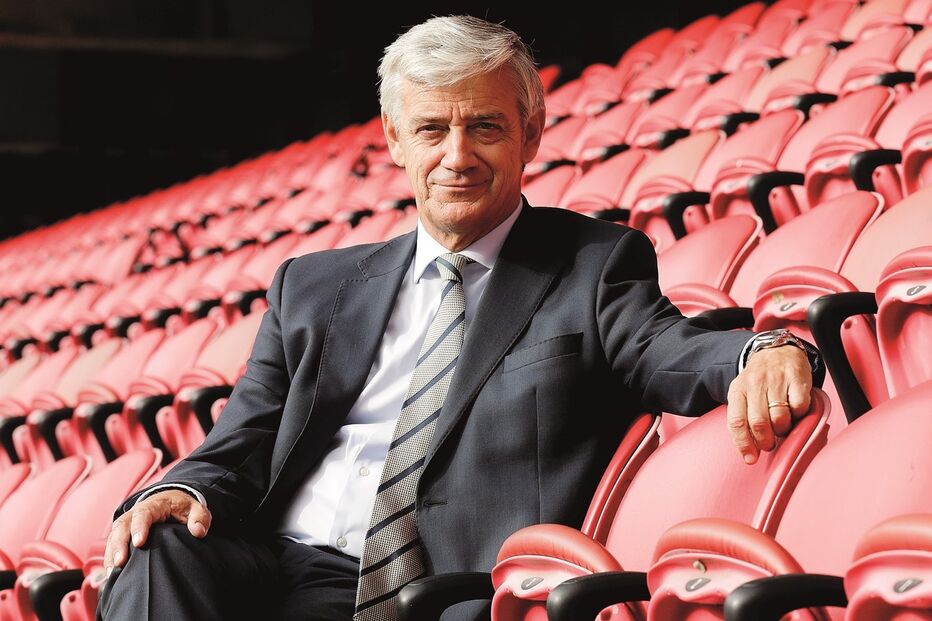 Domingos Soares de Oliveira é administrador da Benfica Internacional, empresa criada há dois anos