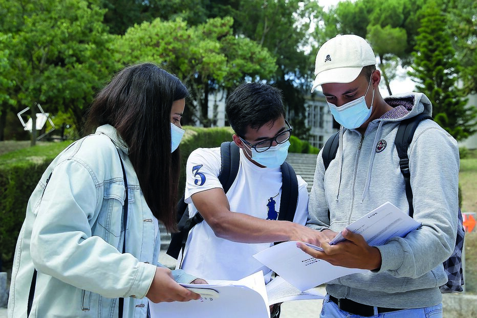 Percentagem de alunos com notas mais altas nunca tinha subido tanto de um ano para o outro 