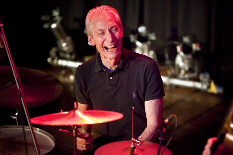 Morreu Charlie Watts, baterista dos Rolling Stones