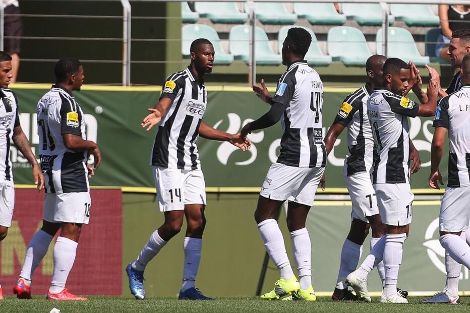 Beto num jogo do Portimonense