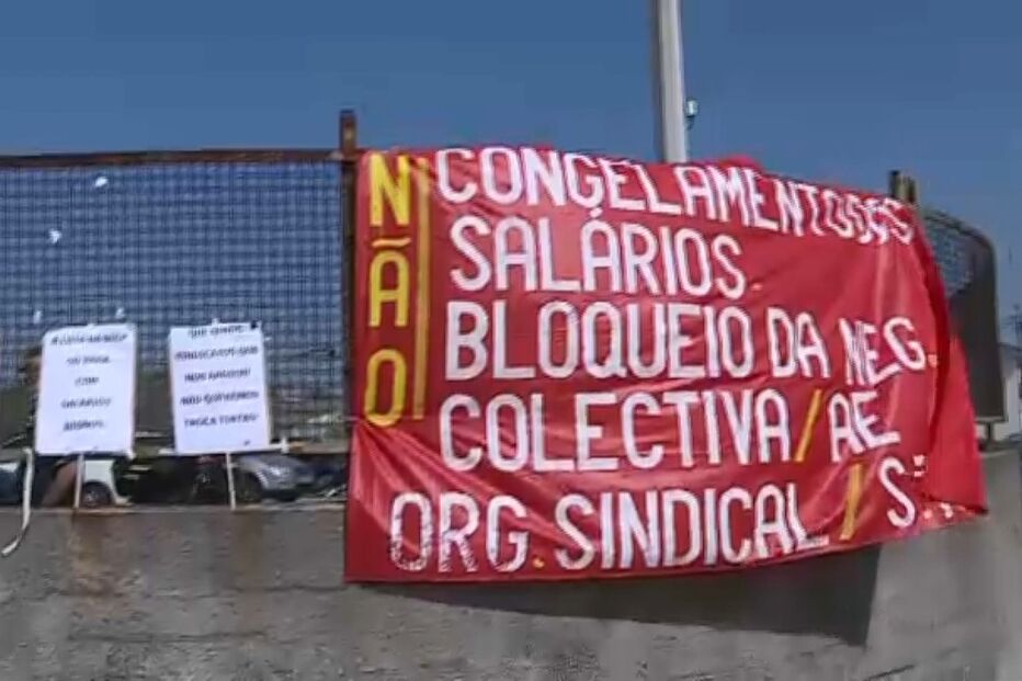 2021-08-27_14_56_36 Motoristas do STCP fazem greve em protesto pelos baixos salários e condições de trabalho.jpg