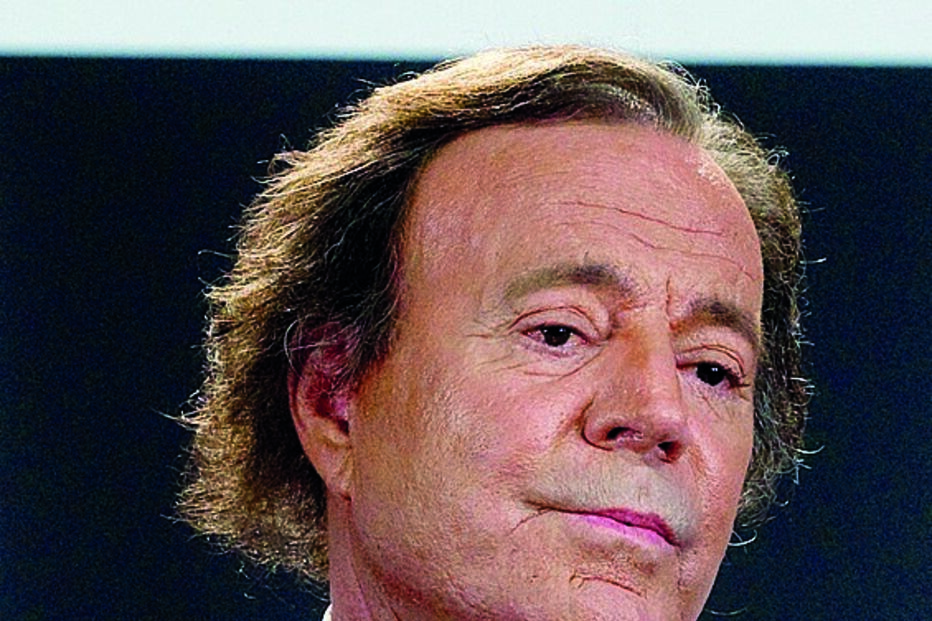 Julio Iglesias