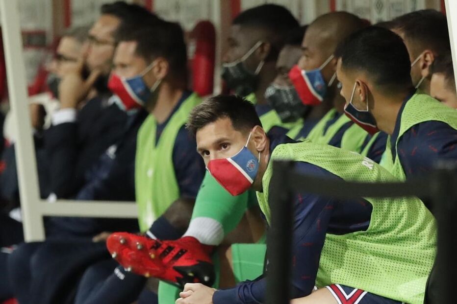 Messi estreia-se com a camisola do PSG
