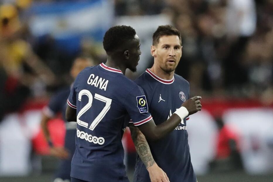 Messi estreia-se com a camisola do PSG