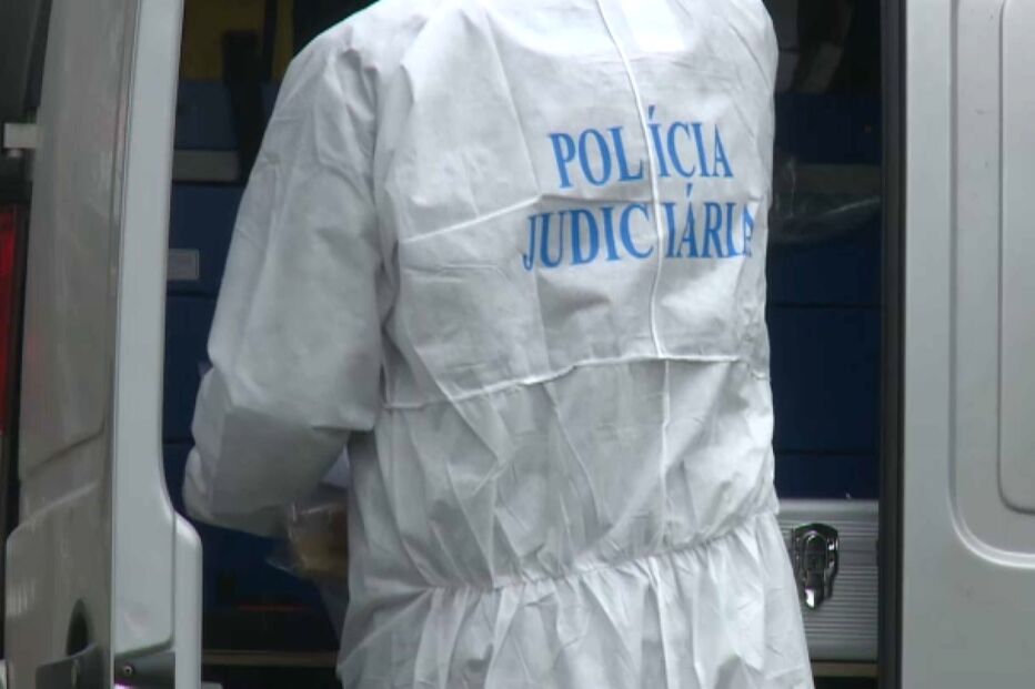 Menina de 15 anos violada junto a bar de praia na Marinha Grande