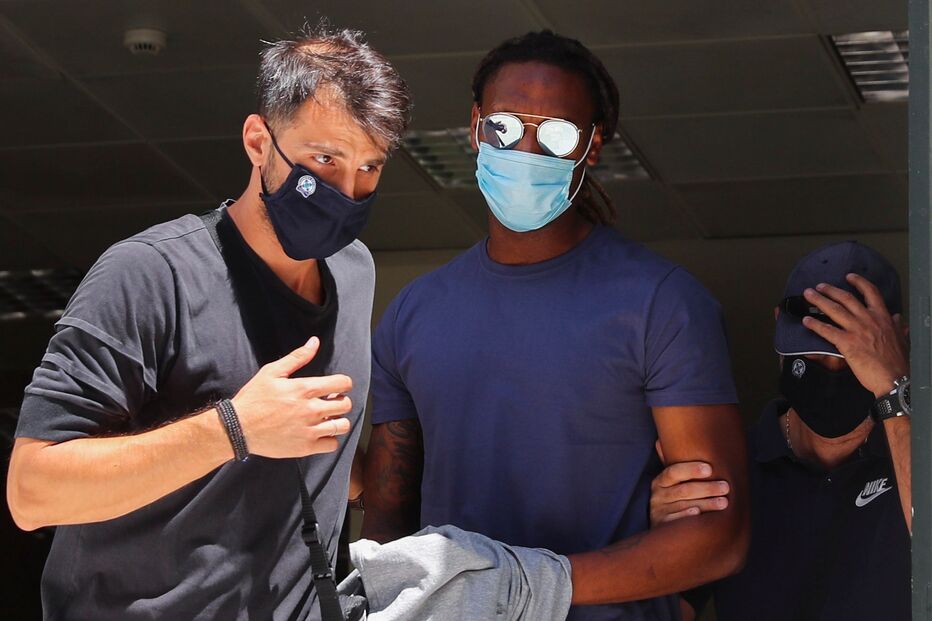 As imagens de Rúben Semedo após a detenção na Grécia por alegada violação