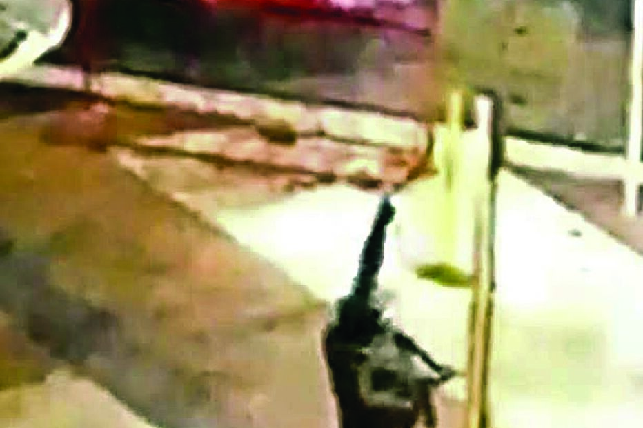 Ladrões estavam equipados com armas de guerra e dispararam para o ar e contra os edifícios para intimidar a população de Araçatuba