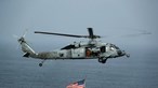 Helicóptero da Marinha norte-americana despenha-se no oceano na Califórnia