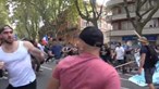 Cocktails molotov e gás lacrimogéneo: Manifestações contra passes sanitários levam a carga policial em França e Grécia