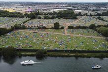 Imagens aéreas do local onde aconteceu o festival Reading