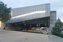 Cobertura da pista de patinagem do Centro de Cultura Contemporânea de Castelo Branco cai devido ao temporal 