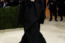 Rihanna em Balenciaga Couture