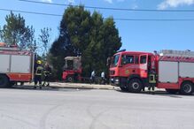 Camião totalmente destruído