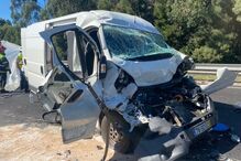 Dois feridos em colisão entre dois carros na A41 em Espinho