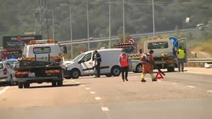 Colisão faz um morto e oito feridos na A1 em Santarém