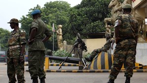 Tiros na pensínsula de Kaloum e militares nas ruas em Guiné-Conacri