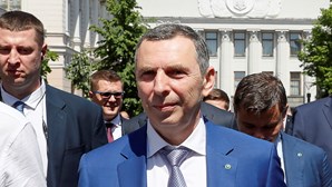 Assessor do presidente da Ucrânia sobrevive a tentativa de homicídio