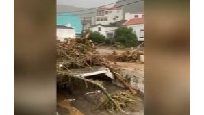 Mau tempo provoca deslizamentos de terra em Ponta Delgada e no Nordeste nos Açores