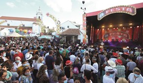 Festa  reuniu centenas de pessoas na Aldeia Galega da Merceana, em Alenquer