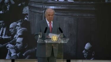 Recorde a homenagem de António Costa ao Governo de  Francisco Pinto Balsemão 