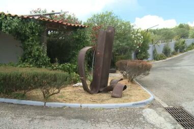 Viga que pertenceu às Torres Gémeas destruídas no ataque do 11 de Setembro está em Vila Franca de Xira